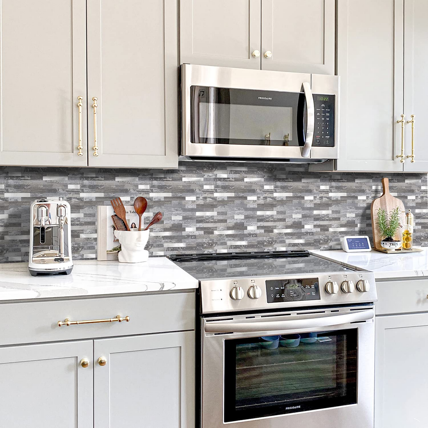 Faux Stone Mixed Metal Linear Blend - Distressed Wood with Metal Silver